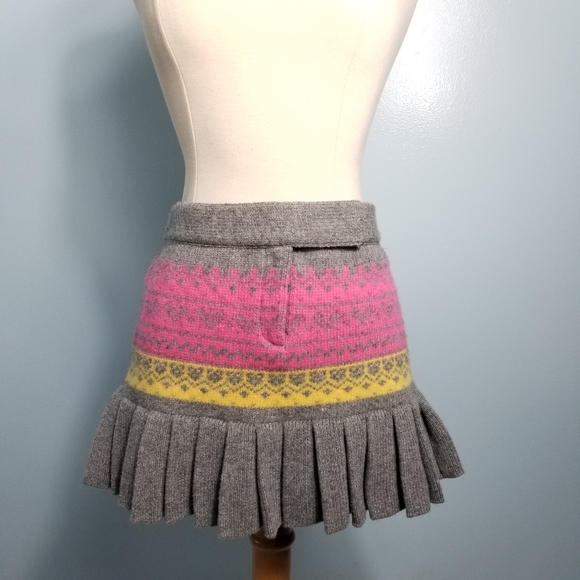 100% supergeelong wool mini skirt - Picture 3 of 4